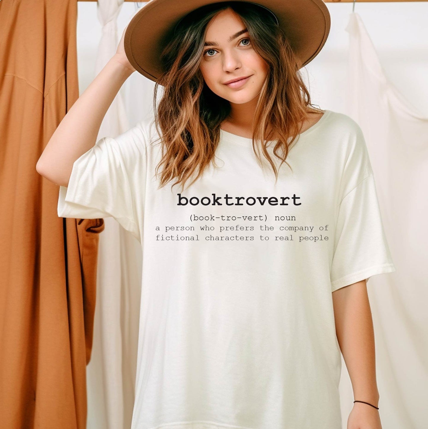 Booktrovert Tee